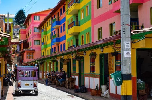 tour with me  - destination Colombia